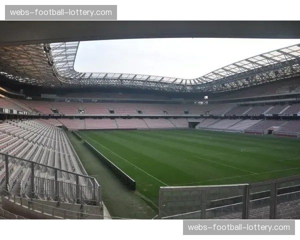 “消息：德国足球博物馆将举办特展，主题为‘德甲战术演化中的里程碑时刻’”