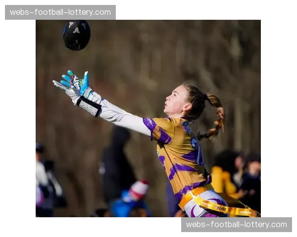 美国大学体育协会（NCAA）首次将女子举重列为奖学金项目