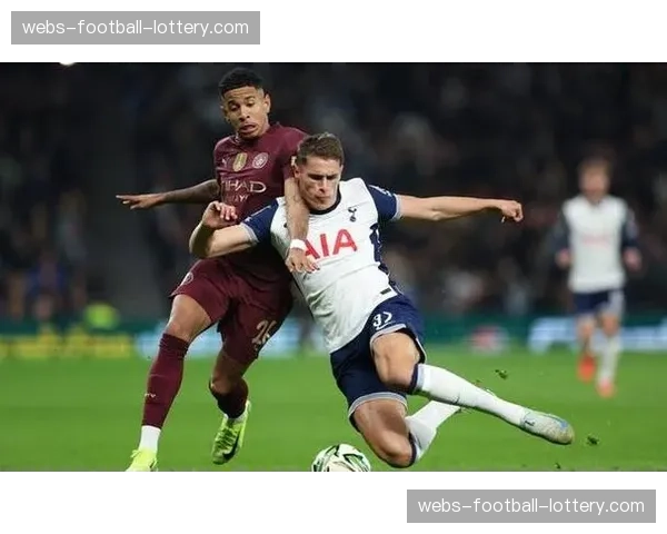 热刺降级危机：传统豪门为何陷入保级泥潭？